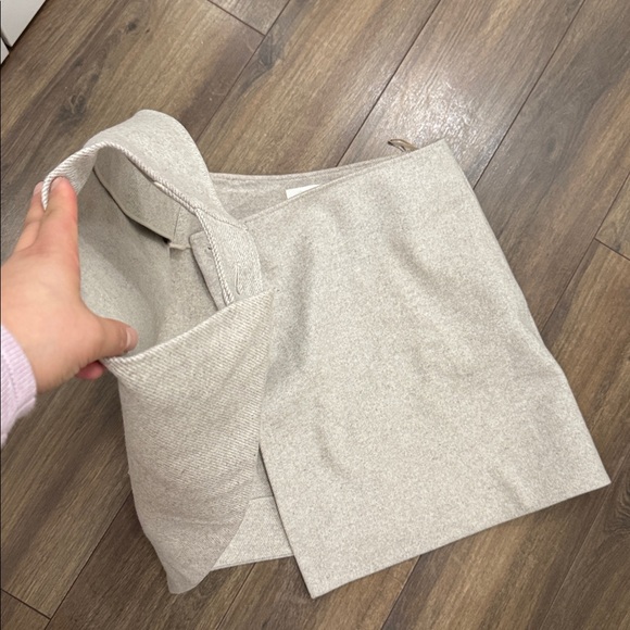 COS Short Wool Skirt Wrap Patch Pocket beige Size 6 - Picture 14 of 16